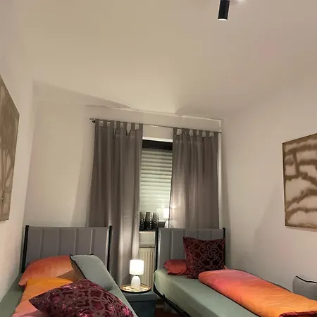 Apartamento Gemuetliche Im Zentrum Von Naehe Aschaffenburg Und Frankfurt *